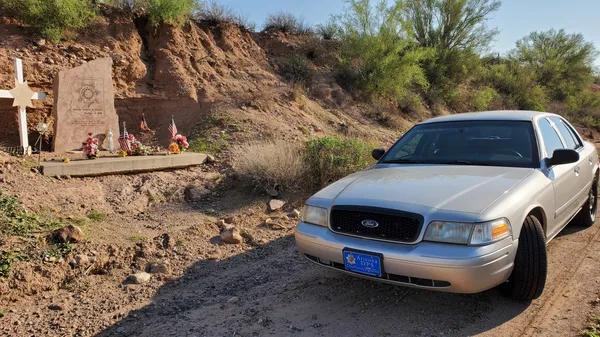 Ford Crown Victoria’s Safety Features: A Comprehensive Guide to Staying Safe on the Road